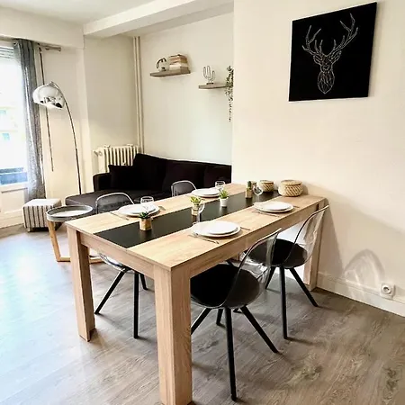 Giansar Yourhosthelper Apartamento *